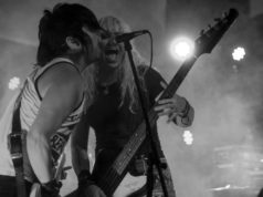 The Dollyrots Duo Live Photo Microphone