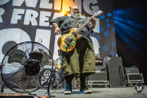 Bowling for Soup on stage at Manchester Arena 18th October 2016