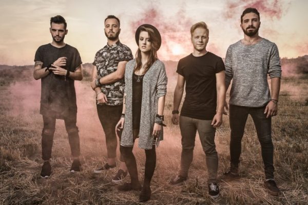 Halflives Outdoor Promo 2017 800px