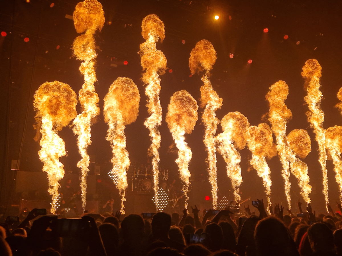Machine Head on stage with huge amounts of pyro, Wembley Arena, London, 10th September 2022