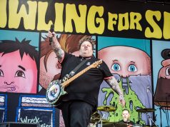 Bowling For Soup - frontman Jaret Reddick on stage at Slam Dunk Festival 2023 in Hatfield